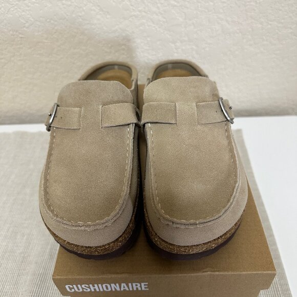 NEW IN BOX Cushionaire Hobby Clogs 8.5 Taupe - Picture 2 of 5